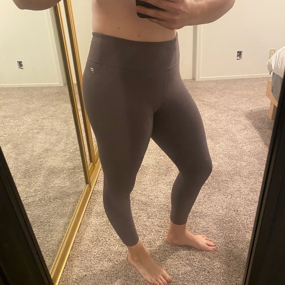 Fabletics Mid Rise Legging - Picture 2 of 2
